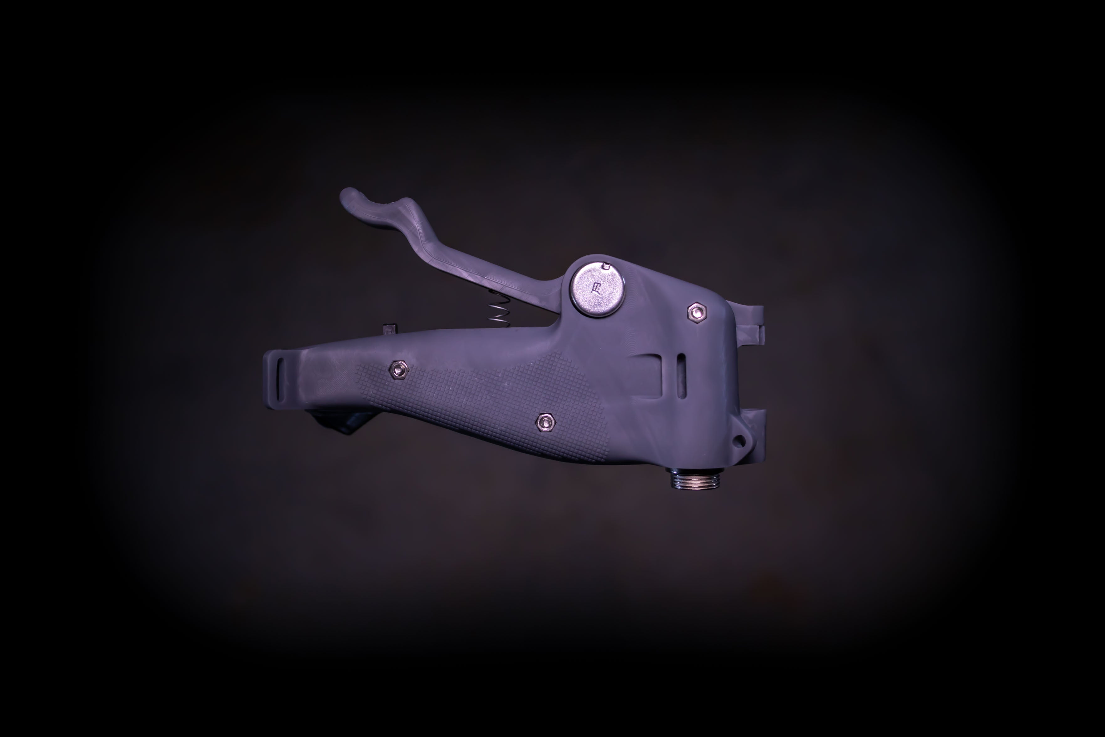 Polakium Copilot right-hand photograph of grip without hand strap